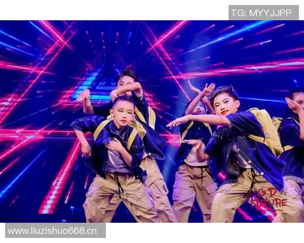 南京街舞队荣登全国街舞比赛经验排行榜第四名展现实力与风采